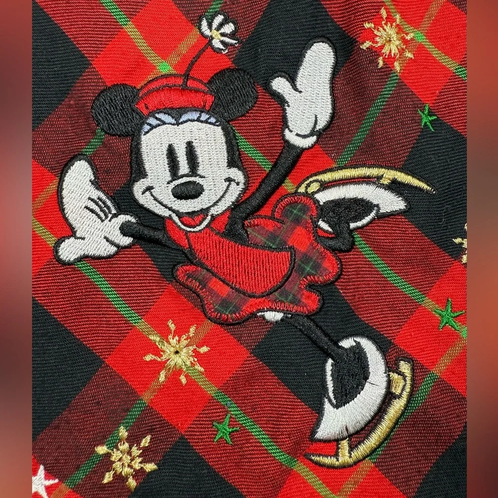 DISNEY STORE Girls Minnie Mouse Ice Skating Plaid Winter Nightgown 5/6 Cozy Warm - Picture 4 of 15